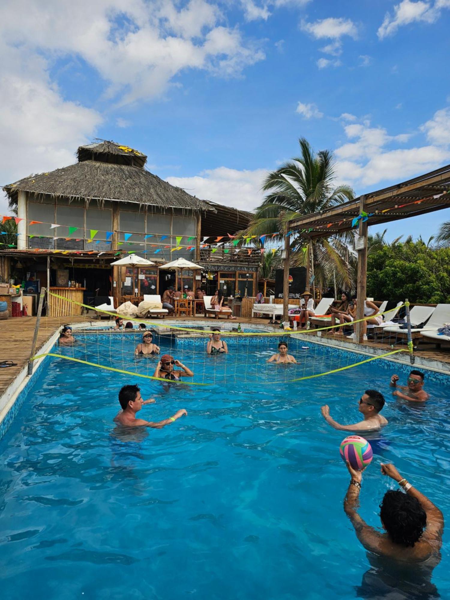The Point Mancora Beach Exteriér fotografie